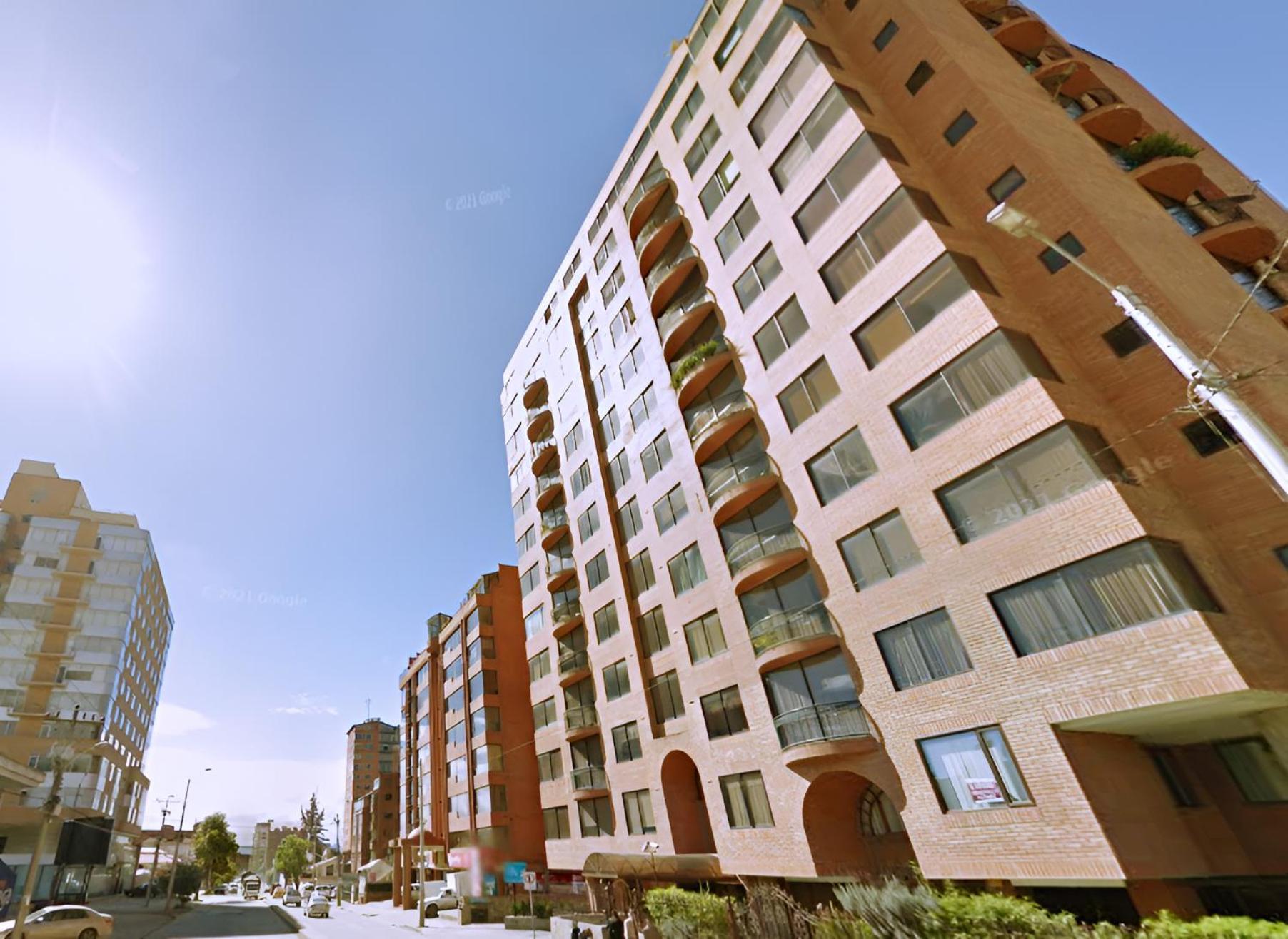 Elegante Suite Privada En Cuenca - Parqueo Incluido Luaran gambar